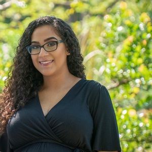 Meet your Posher, Liana